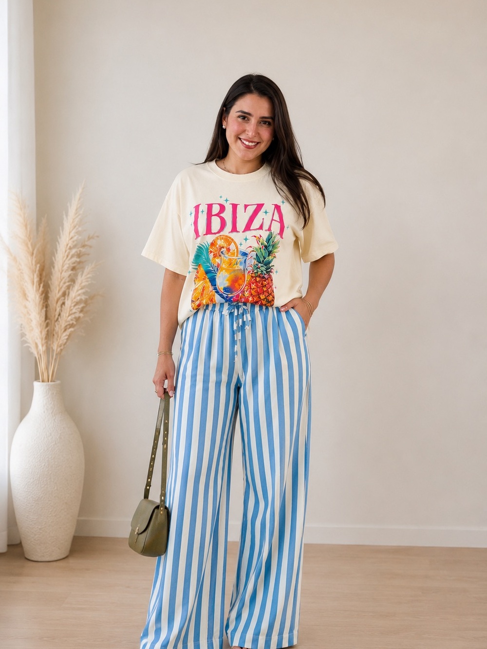Women’s Ibiza Graphic T-Shirt – Cream Short Sleeve Tee